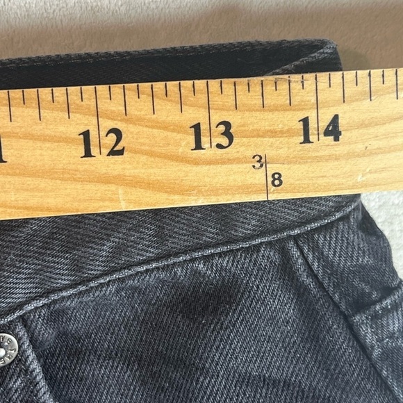 We the Free Size 26 Free People Black Distressed Straight Leg Denim Jeans EUC - Picture 10 of 12